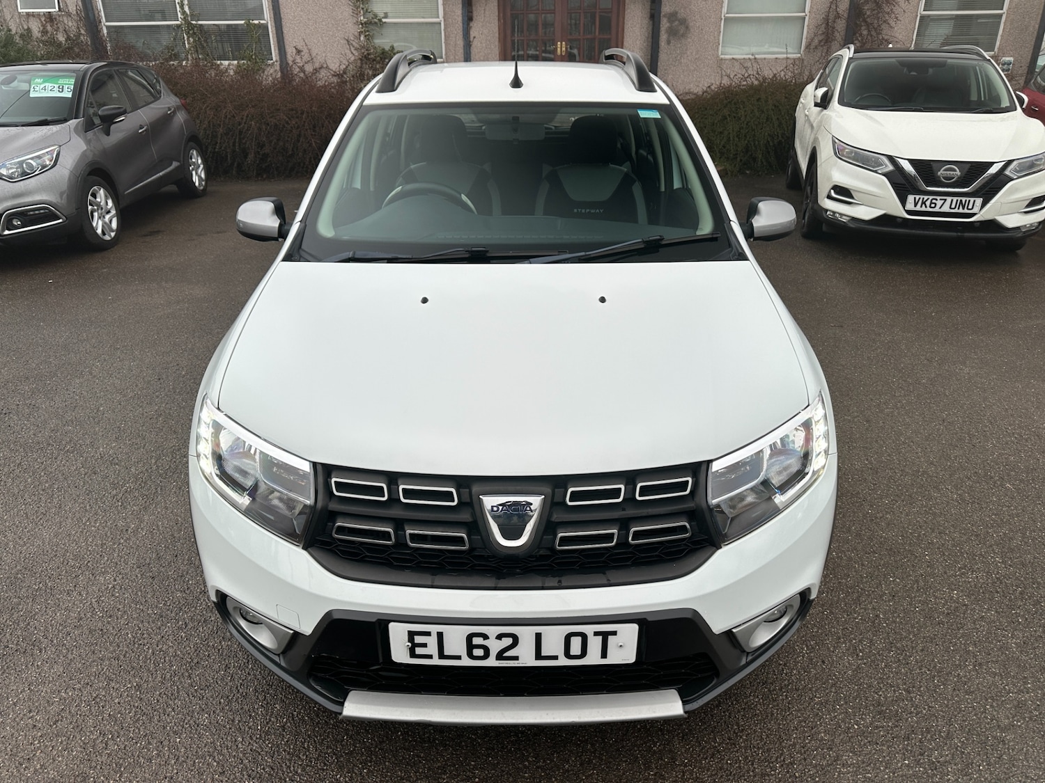 Used Dacia Sandero Stepway 2017 for sale - 77249042: Photo 31