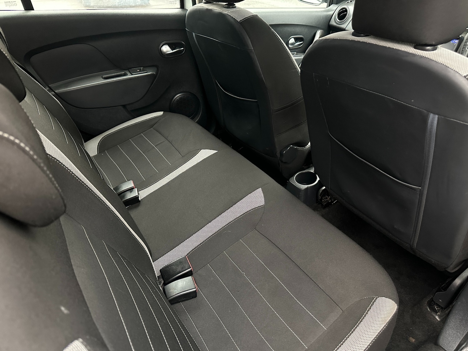 Used Dacia Sandero Stepway 2017 for sale - 77249042: Photo 43