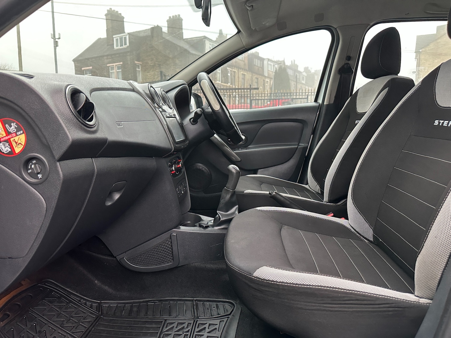 Used Dacia Sandero Stepway 2017 for sale - 77249042: Photo 47