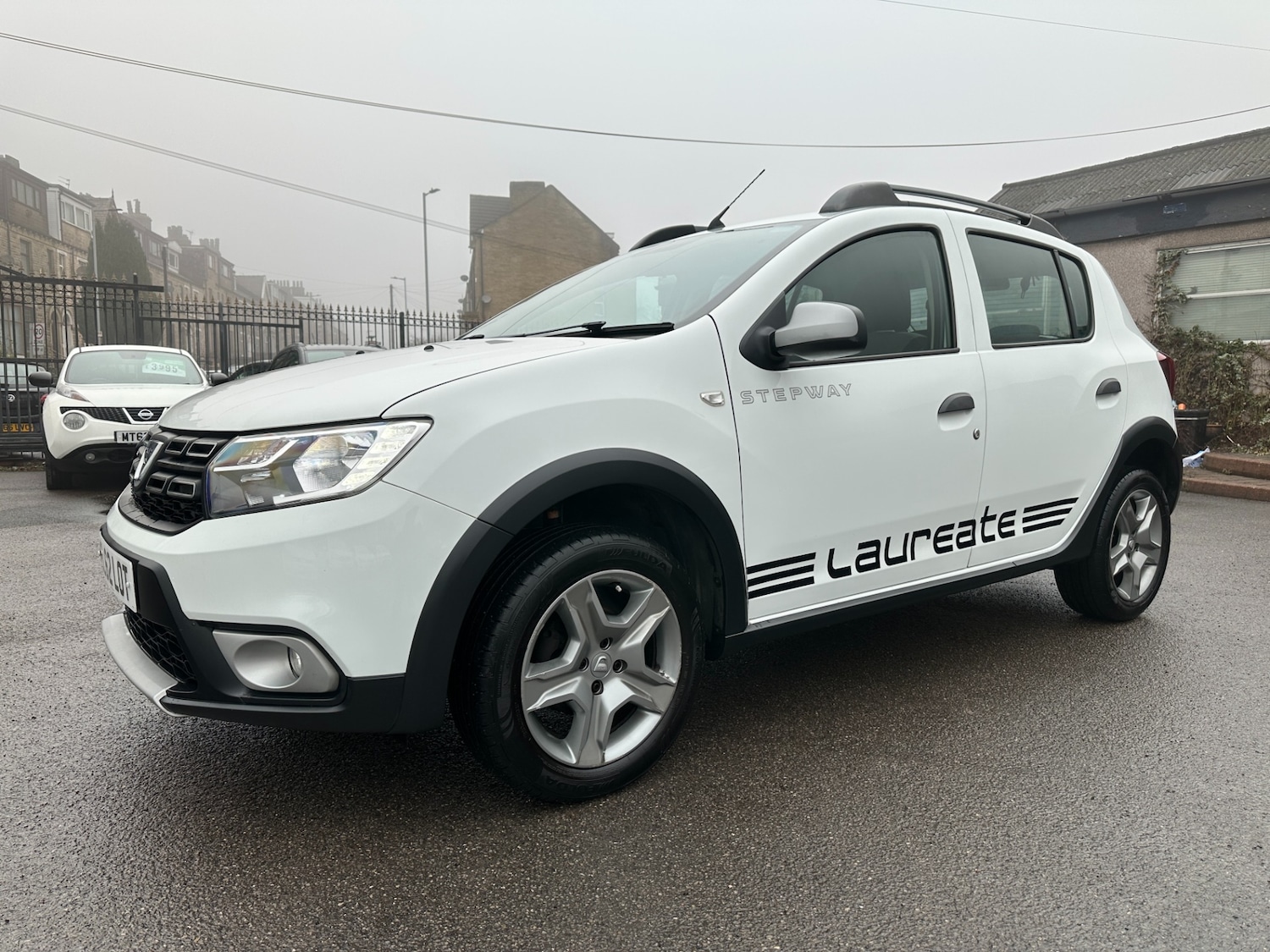 Used Dacia Sandero Stepway 2017 for sale - 77249042: Photo 5