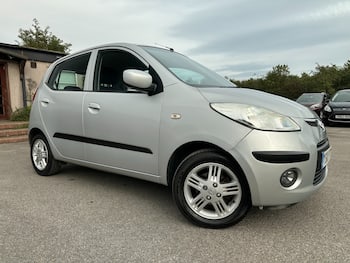 Used Hyundai i10 2010 for sale - 79761946: Photo