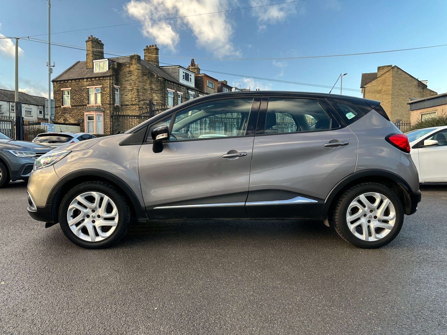Used Renault Captur 2015 for sale - 76980325: Photo 15