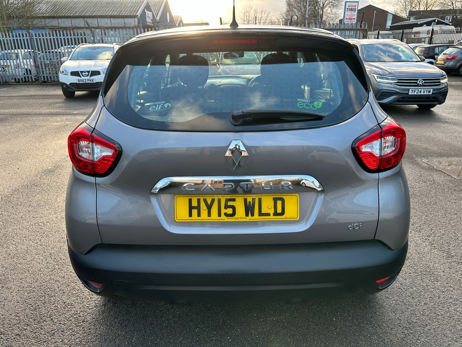 Used Renault Captur 2015 for sale - 76980325: Photo 18