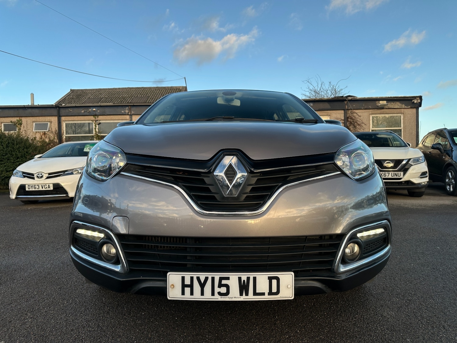 Used Renault Captur 2015 for sale - 76980325: Photo 24