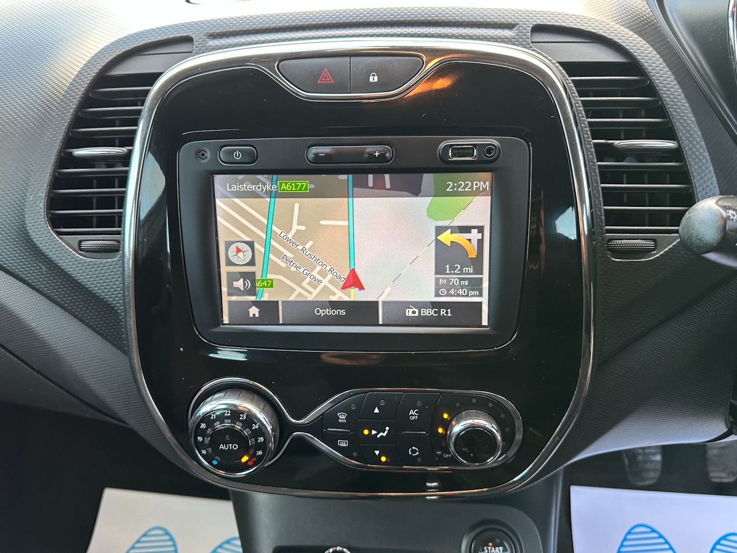 Used Renault Captur 2015 for sale - 76980325: Photo 8