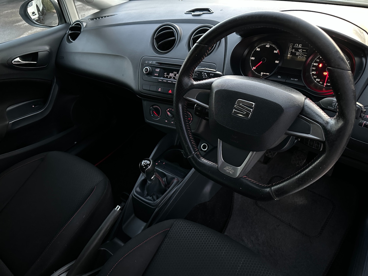 Used SEAT Ibiza 2014 for sale - 76627238: Photo 2