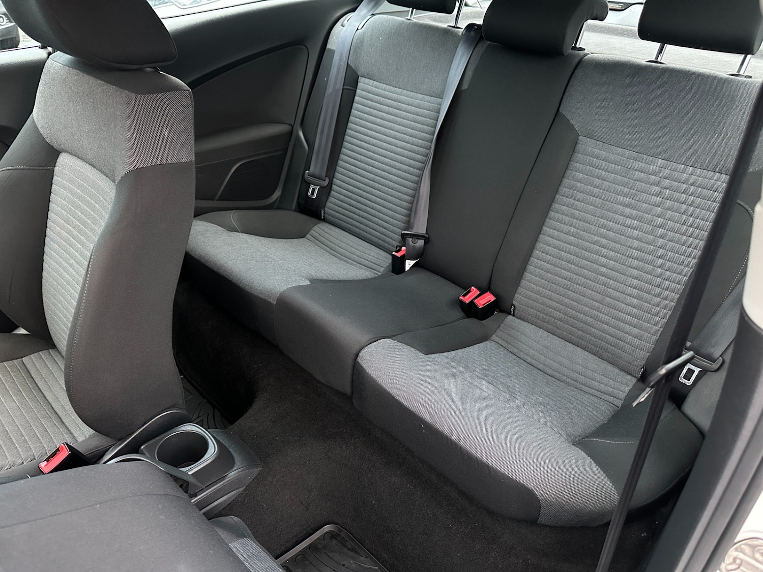 Used Volkswagen Polo 2010 for sale - 77235692: Photo 10