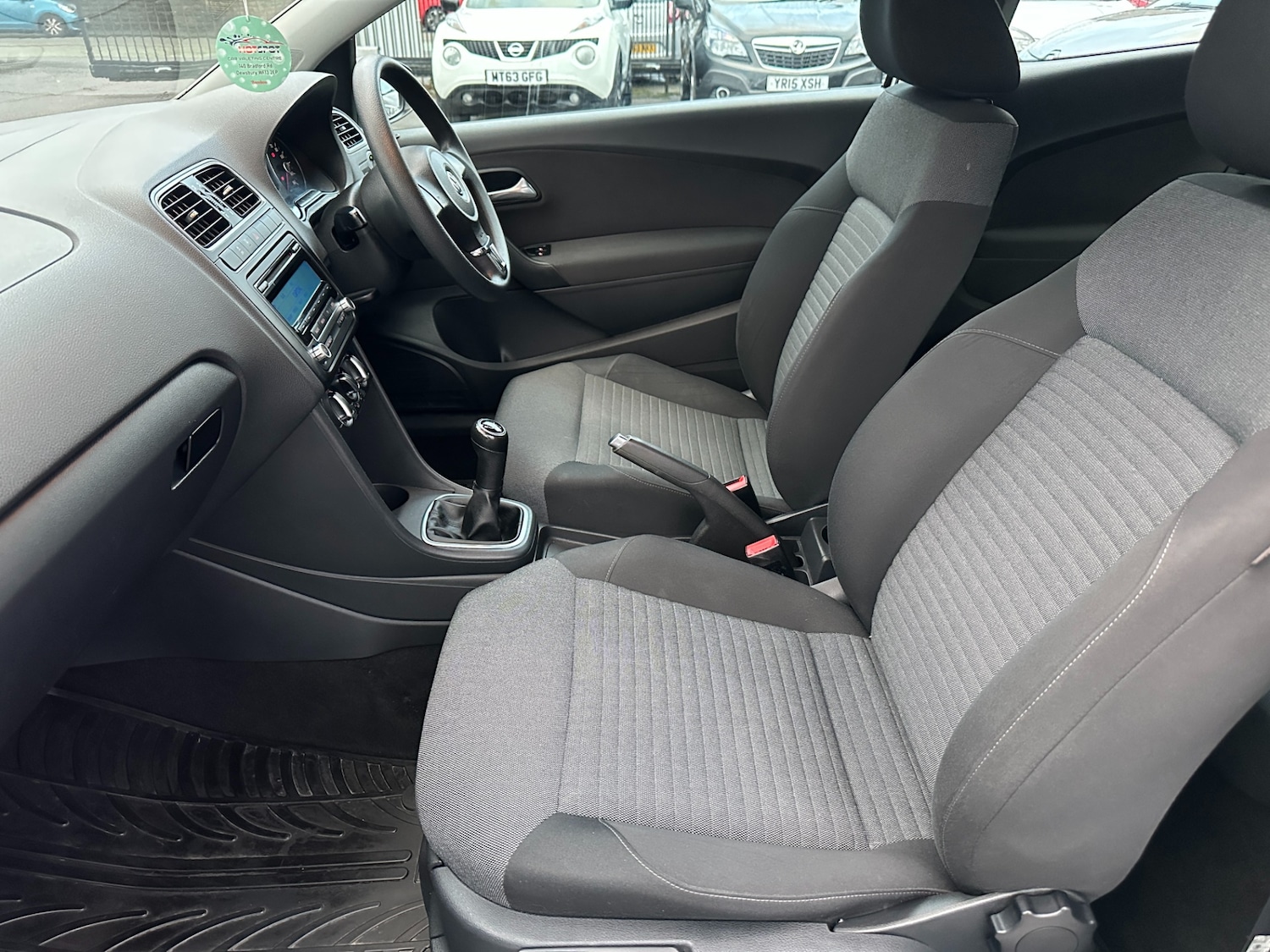 Used Volkswagen Polo 2010 for sale - 77235692: Photo 11