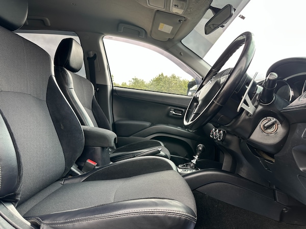Used Citroen C-Crosser 2010 for sale - 75461646: Photo 25
