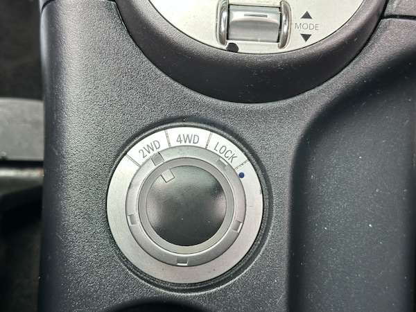 Used Citroen C-Crosser 2010 for sale - 75461646: Photo 32