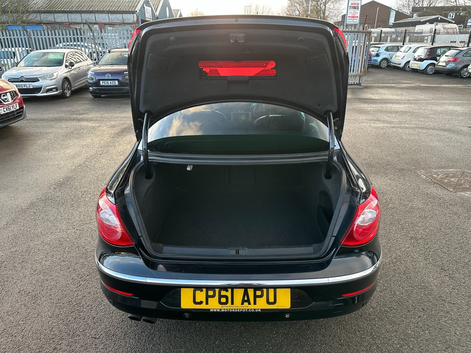 Used Volkswagen Passat 2011 for sale - 76893343: Photo 15