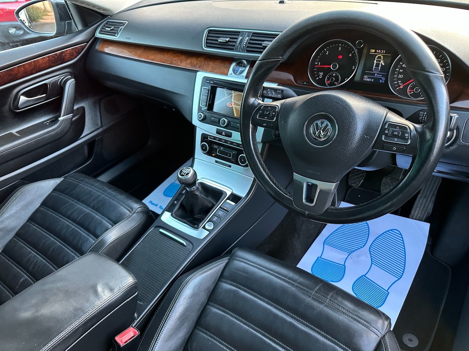 Used Volkswagen Passat 2011 for sale - 76893343: Photo 2