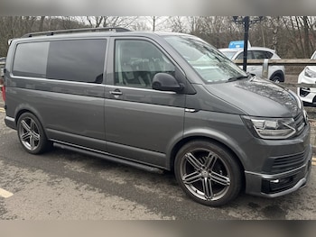 Used Volkswagen Transporter 2016 for sale - 77516143: Photo