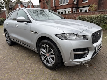Used Jaguar F-Pace 2016 for sale - 78258091: Photo