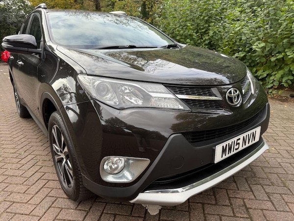 Used Toyota RAV4 2015 for sale - 76198199: Photo 2