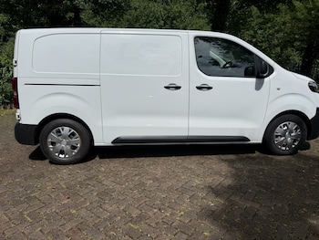 Used Toyota ProAce 2023 for sale - 78858164: Photo
