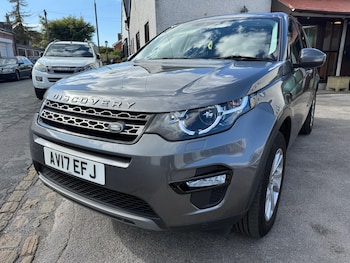 2017 - 2.0 TD4 SE Tech 5-Door