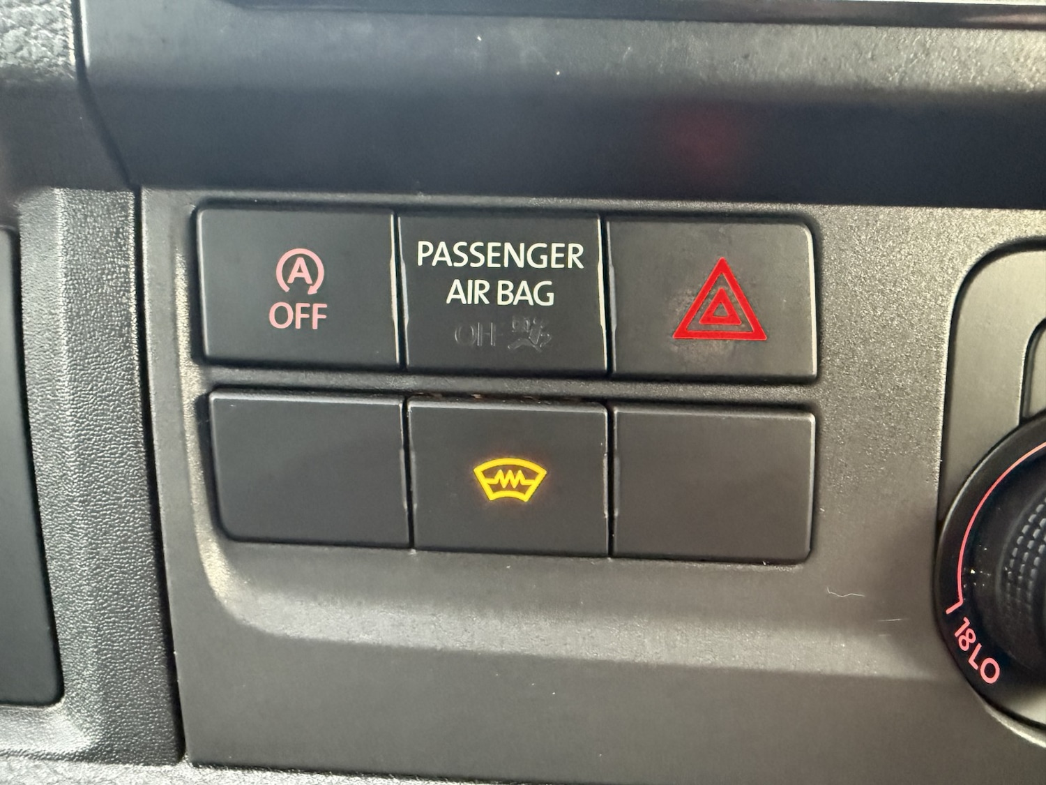 Used Volkswagen Transporter 2017 for sale - 77754978: Photo 24