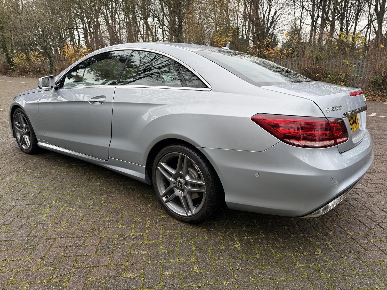Used Mercedes-Benz E Class 2014 for sale - 76884791: Photo 10