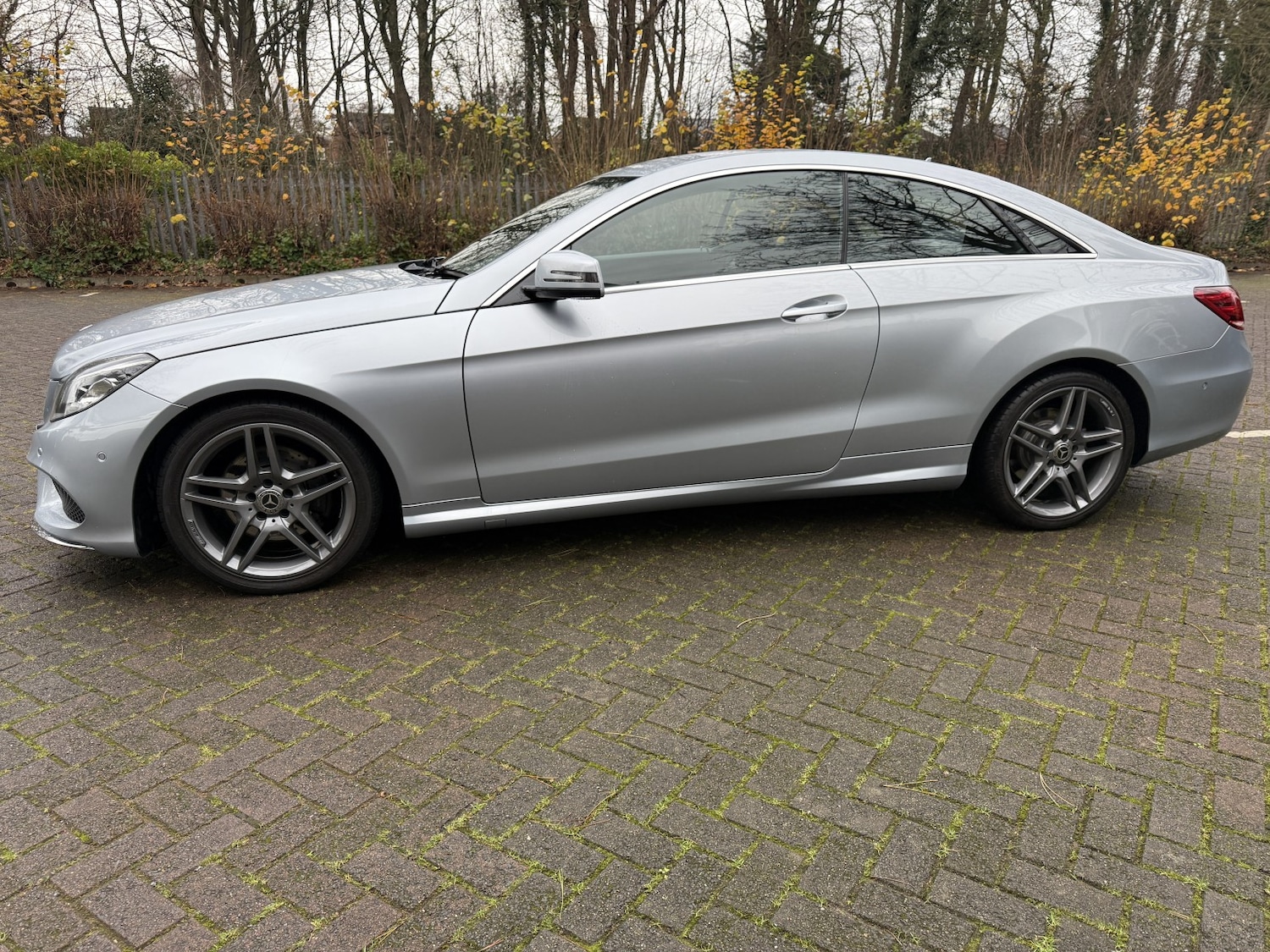 Used Mercedes-Benz E Class 2014 for sale - 76884791: Photo 8