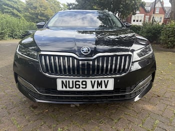 Used Skoda Superb 2019 for sale - 79735321: Photo
