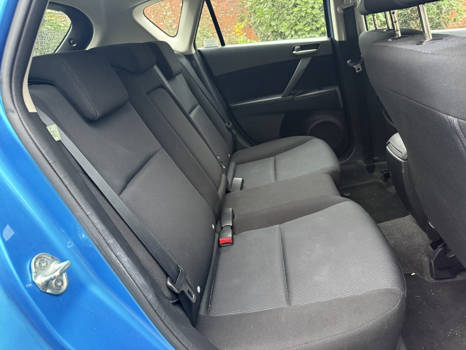 Used Mazda Mazda3 2011 for sale - 77001551: Photo 17