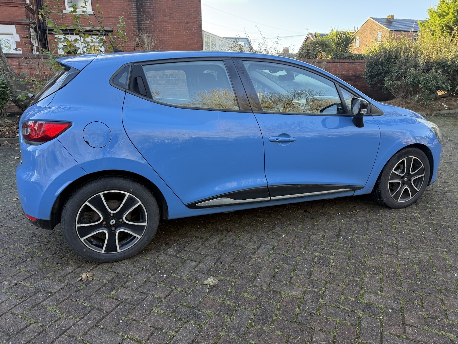 Used Renault Clio 2014 for sale - 76699316: Photo 11