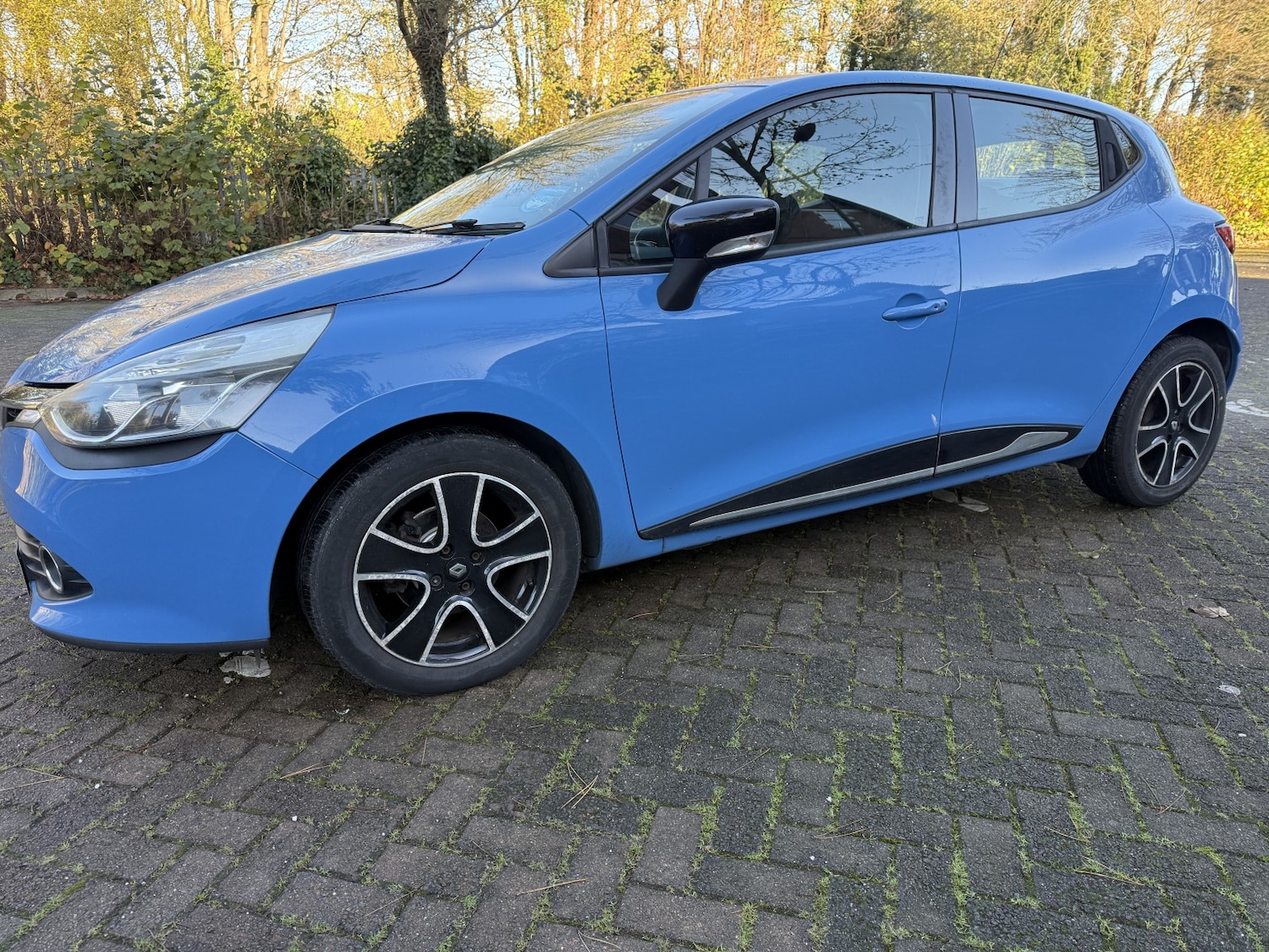 Used Renault Clio 2014 for sale - 76699316: Photo 5