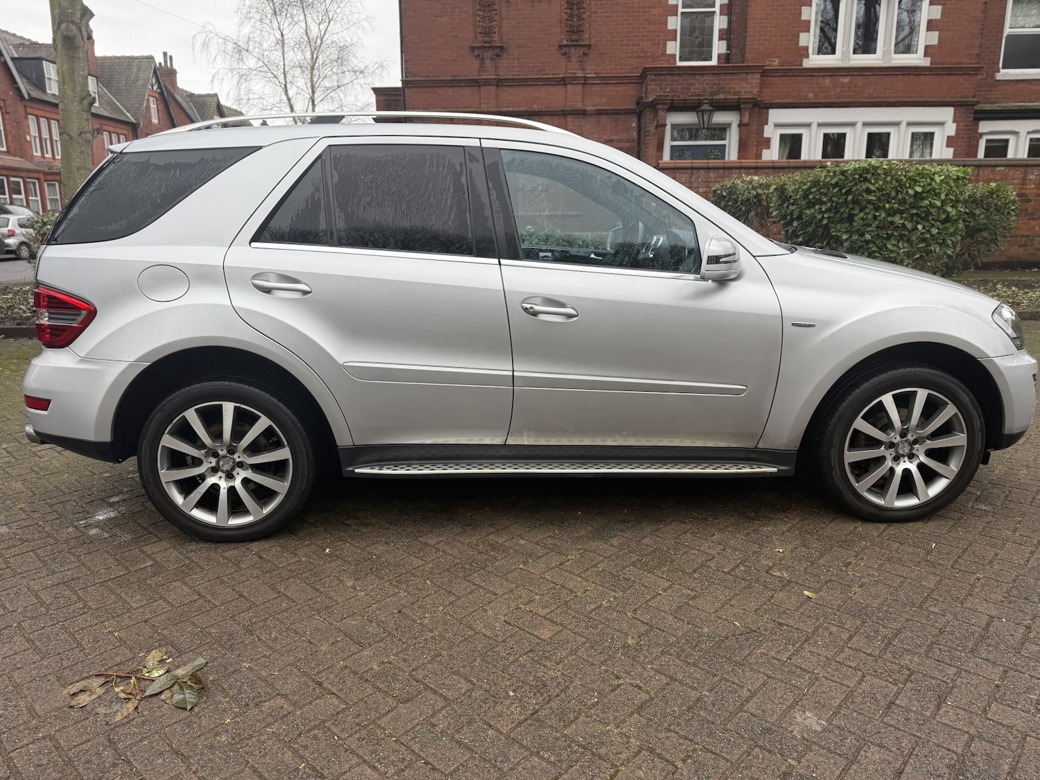 Used Mercedes-Benz M Class 2011 for sale - 77754972: Photo 13