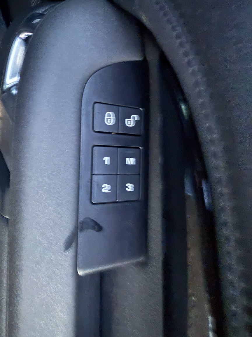 Used Land Rover Discovery 2019 for sale - 76911142: Photo 23