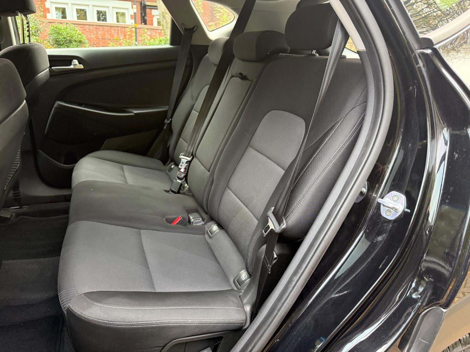Used Hyundai TUCSON 2018 for sale - 76305499: Photo 12