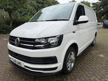 Used Volkswagen Transporter 2018 for sale - 79545447: Photo