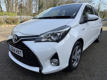 Used Toyota Yaris 2015 for sale - 77915688: Photo