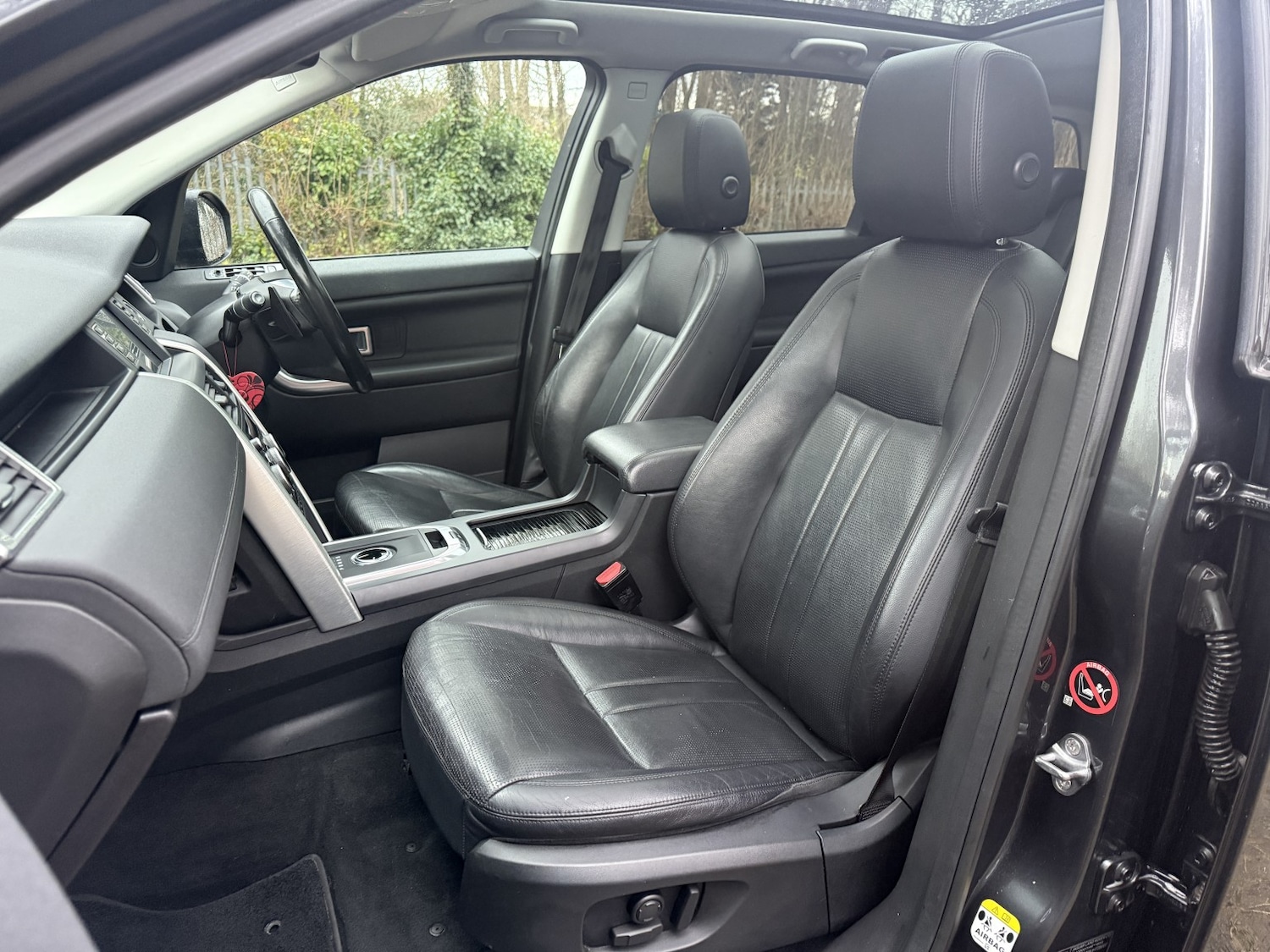 Used Land Rover Discovery Sport 2017 for sale - 77798617: Photo 13