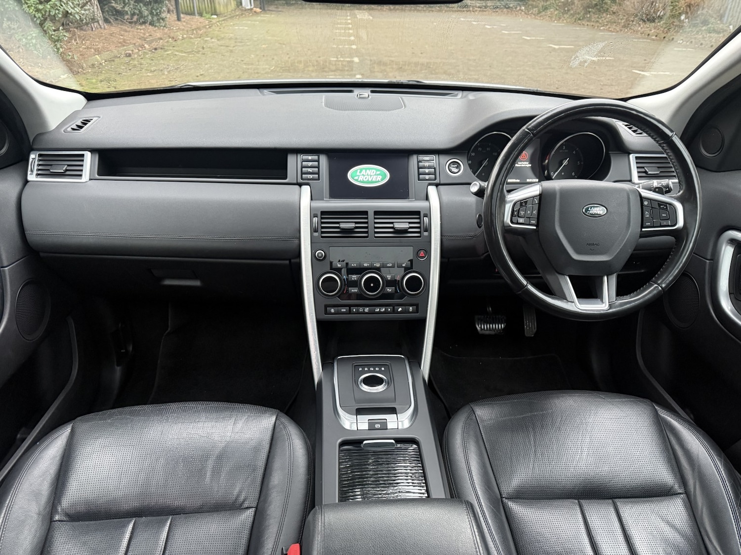 Used Land Rover Discovery Sport 2017 for sale - 77798617: Photo 16