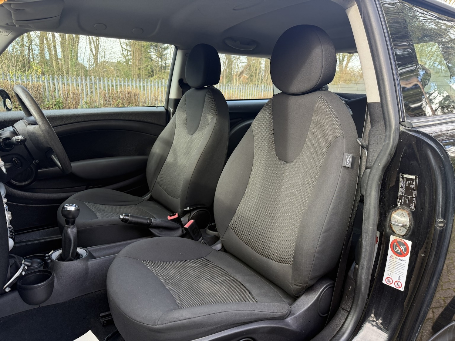 Used MINI Hatch 2010 for sale - 78168759: Photo 13