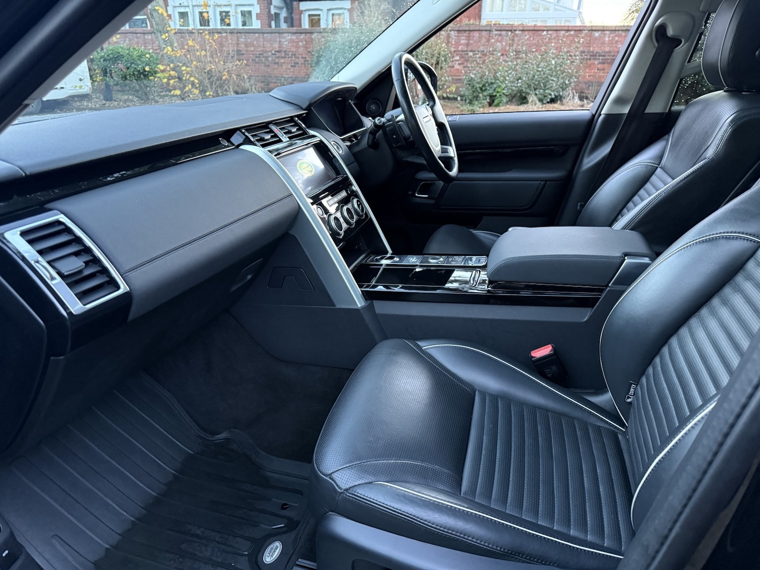 Used Land Rover Discovery 2019 for sale - 77118580: Photo 19