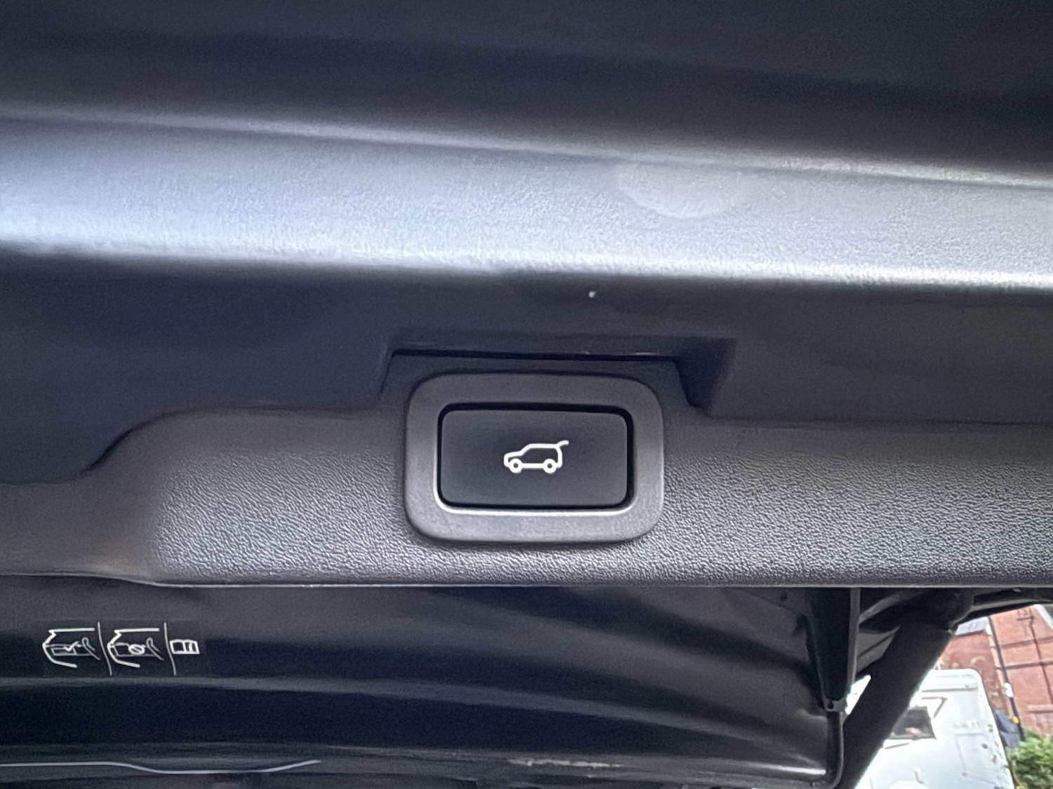 Used Land Rover Discovery 2019 for sale - 77118580: Photo 25