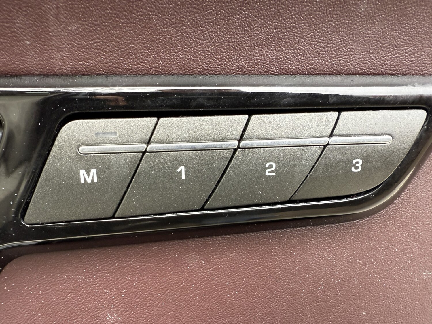 Used Land Rover Range Rover Evoque 2012 for sale - 77754974: Photo 24