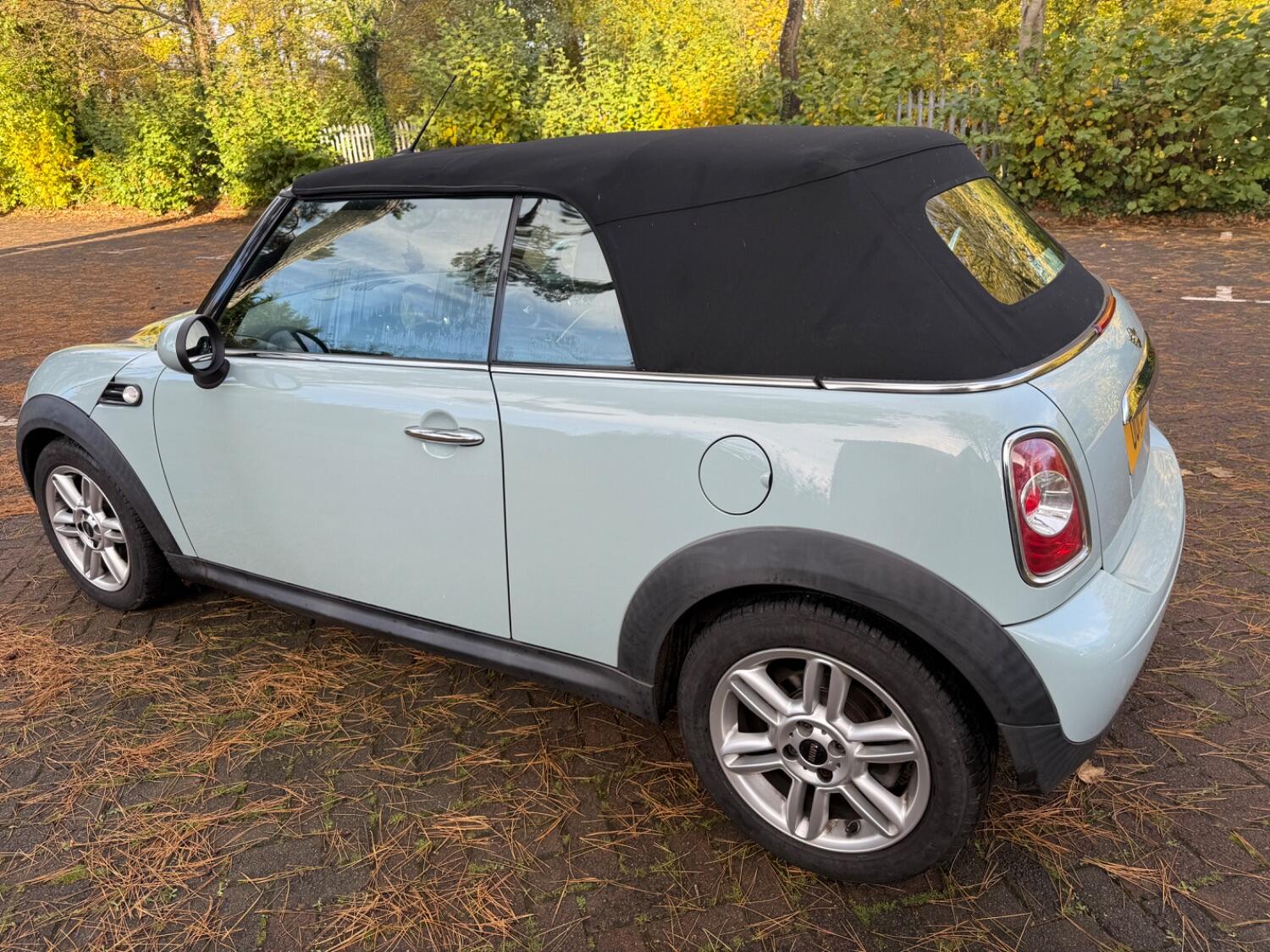 Used MINI Convertible 2013 for sale - 76769432: Photo 14
