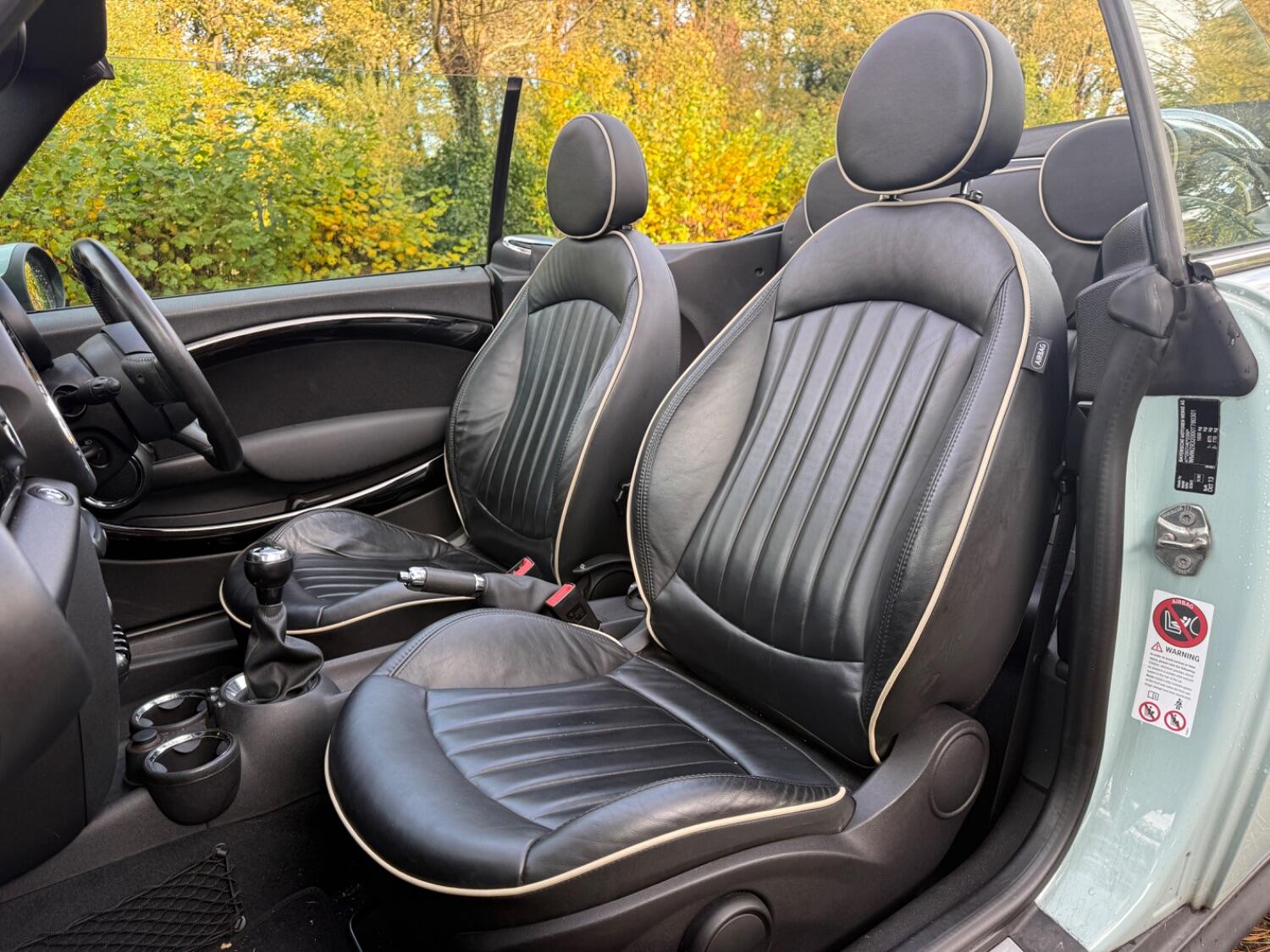 Used MINI Convertible 2013 for sale - 76769432: Photo 16