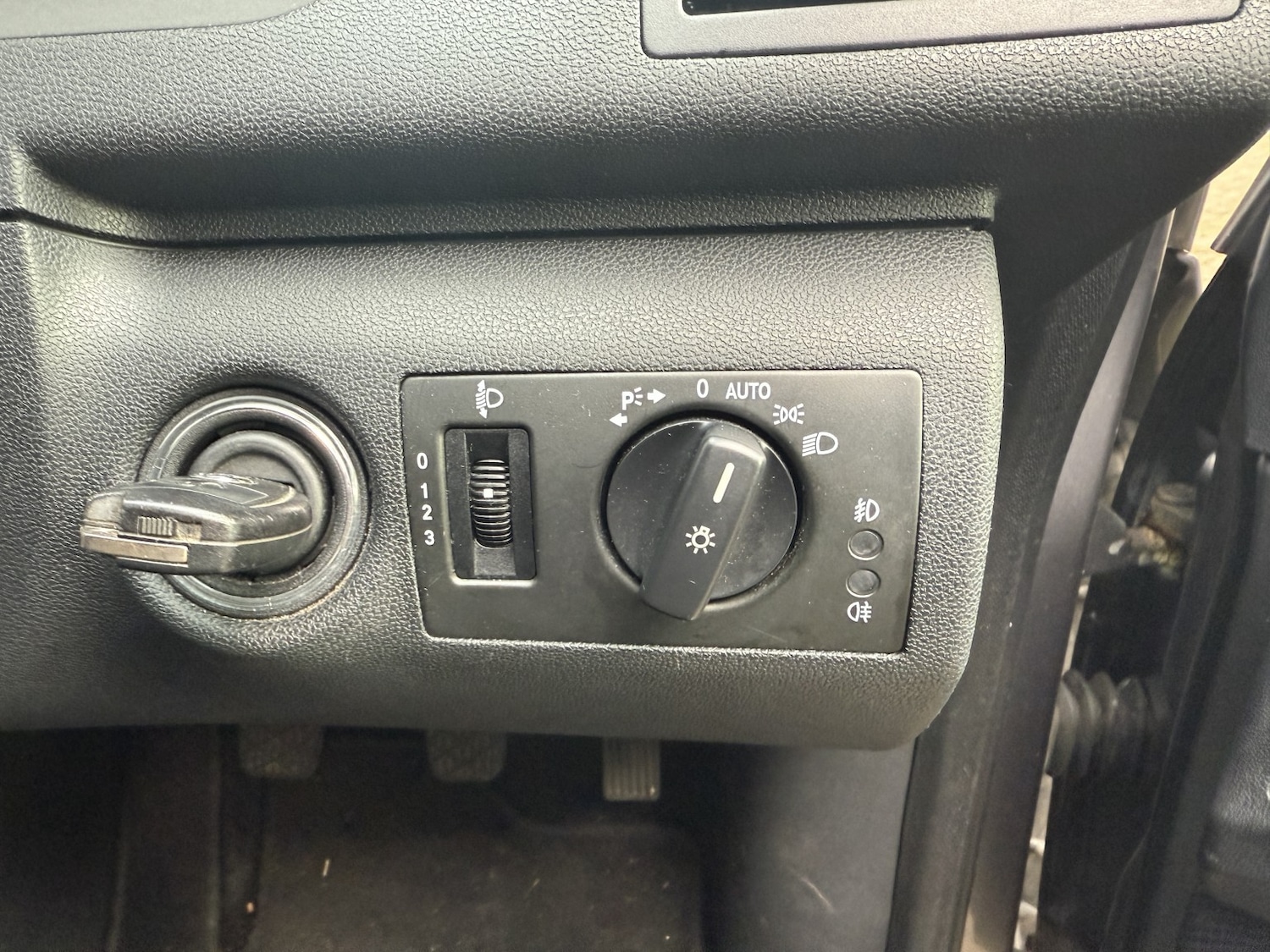 Used Mercedes-Benz A-Class 2012 for sale - 77385255: Photo 18