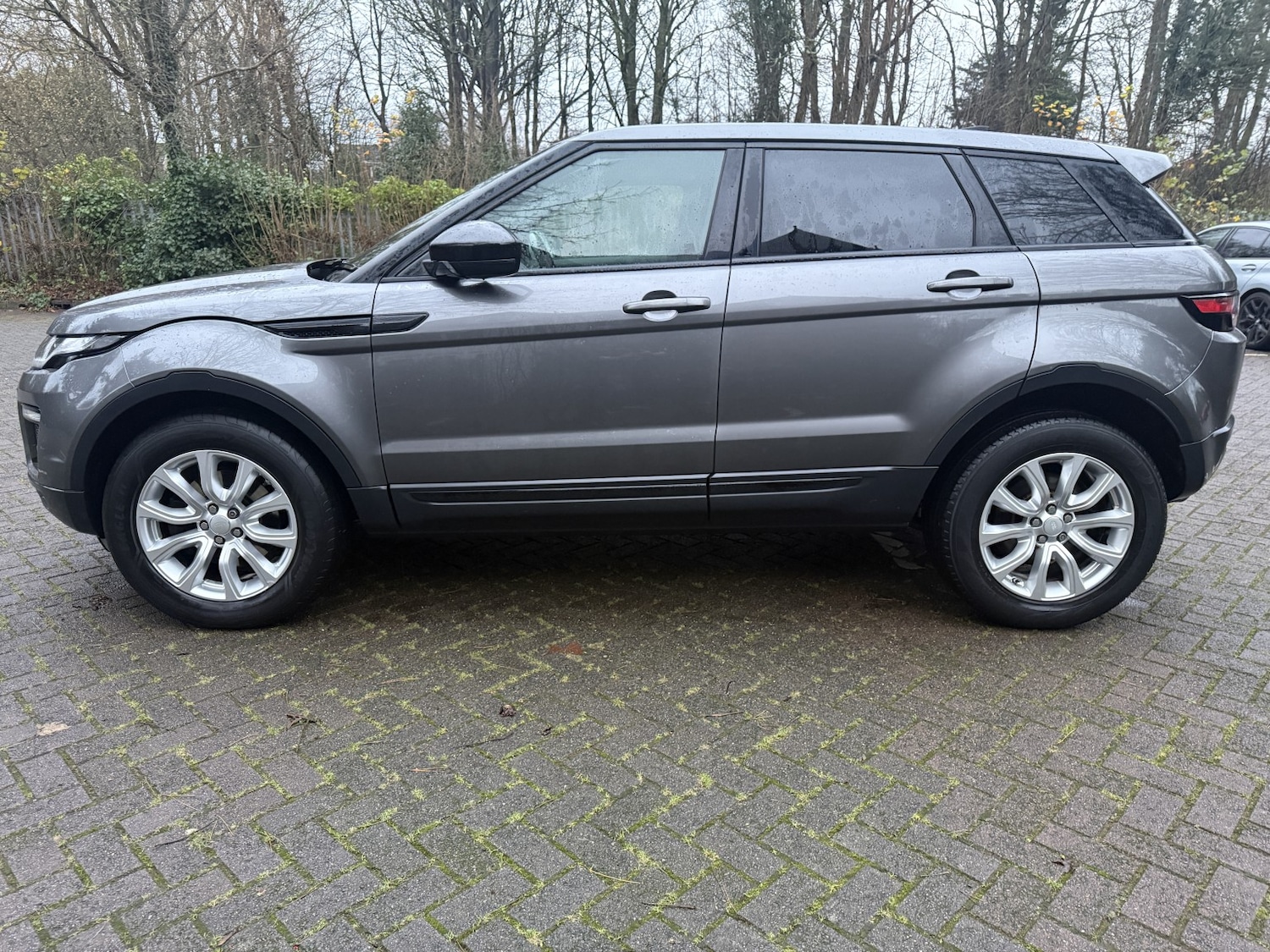 Used Land Rover Range Rover Evoque 2017 for sale - 76986796: Photo 9