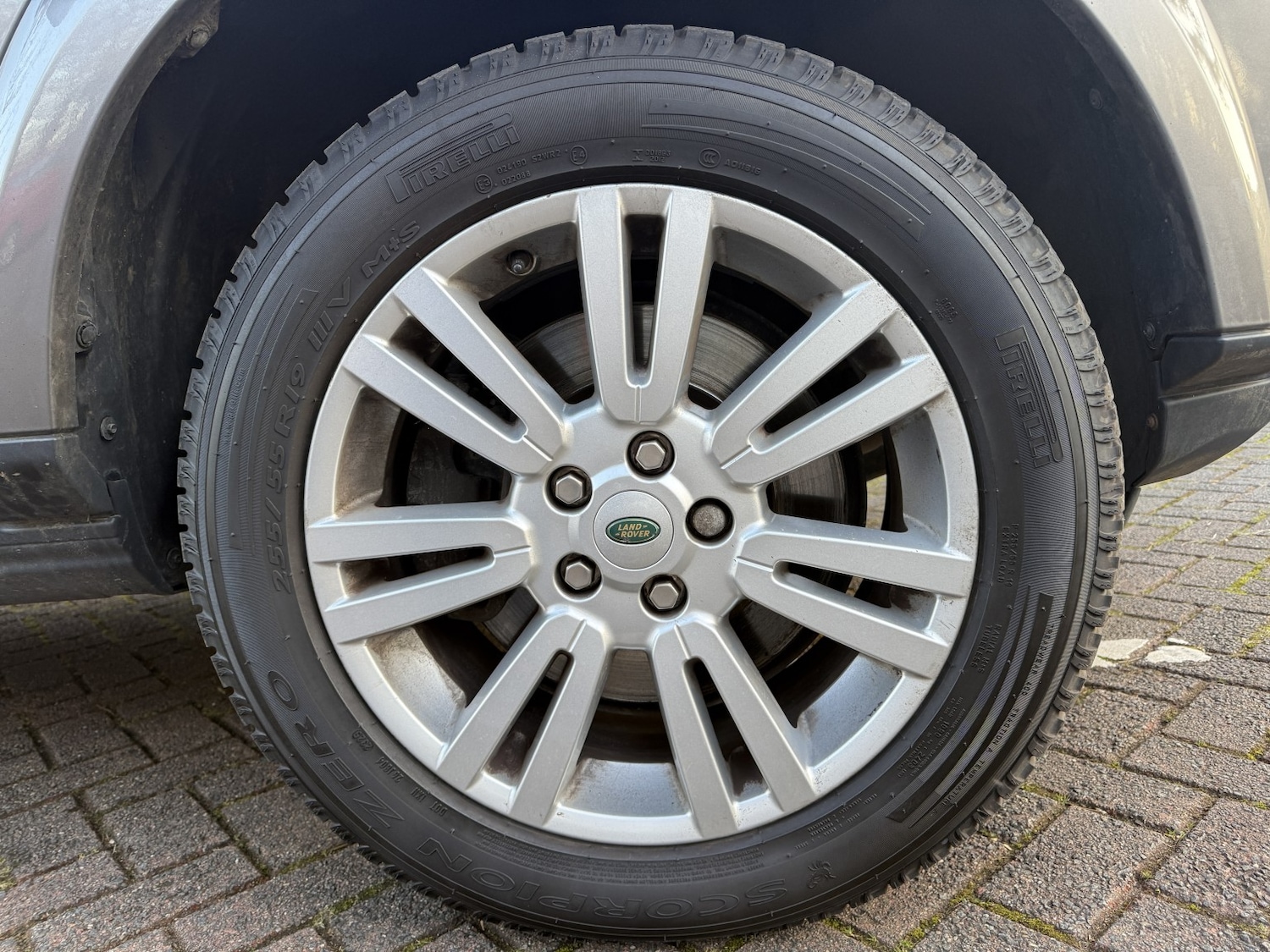 Used Land Rover Discovery 4 2009 for sale - 77749851: Photo 12