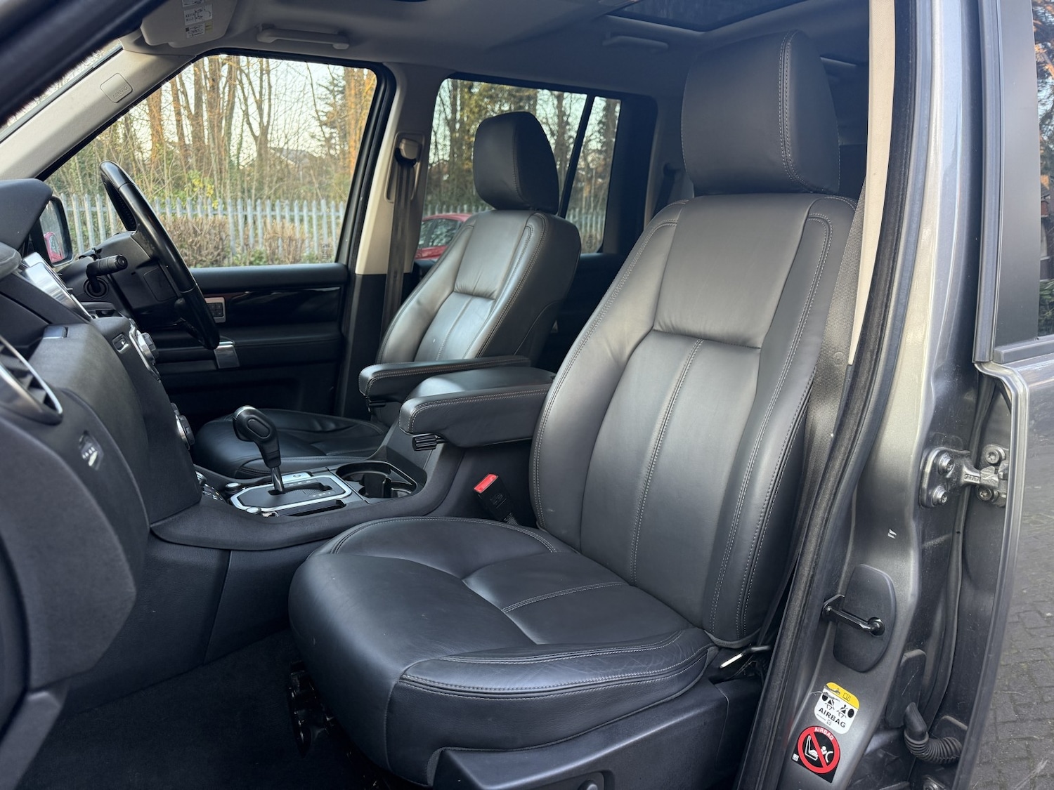 Used Land Rover Discovery 4 2009 for sale - 77749851: Photo 13