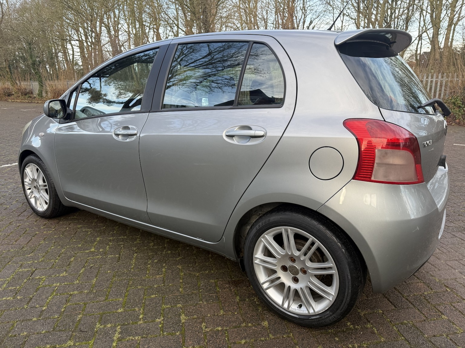 Used Toyota Yaris 2009 for sale - 77201252: Photo 7