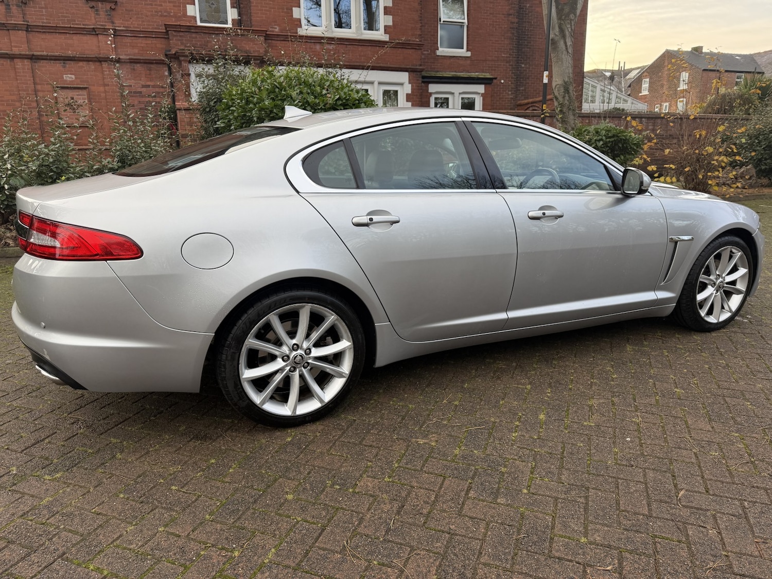 Used Jaguar XF 2013 for sale - 76884794: Photo 11