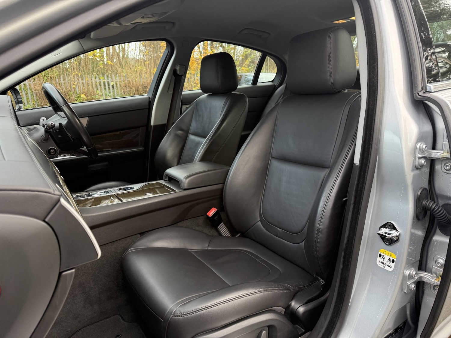 Used Jaguar XF 2013 for sale - 76884794: Photo 14