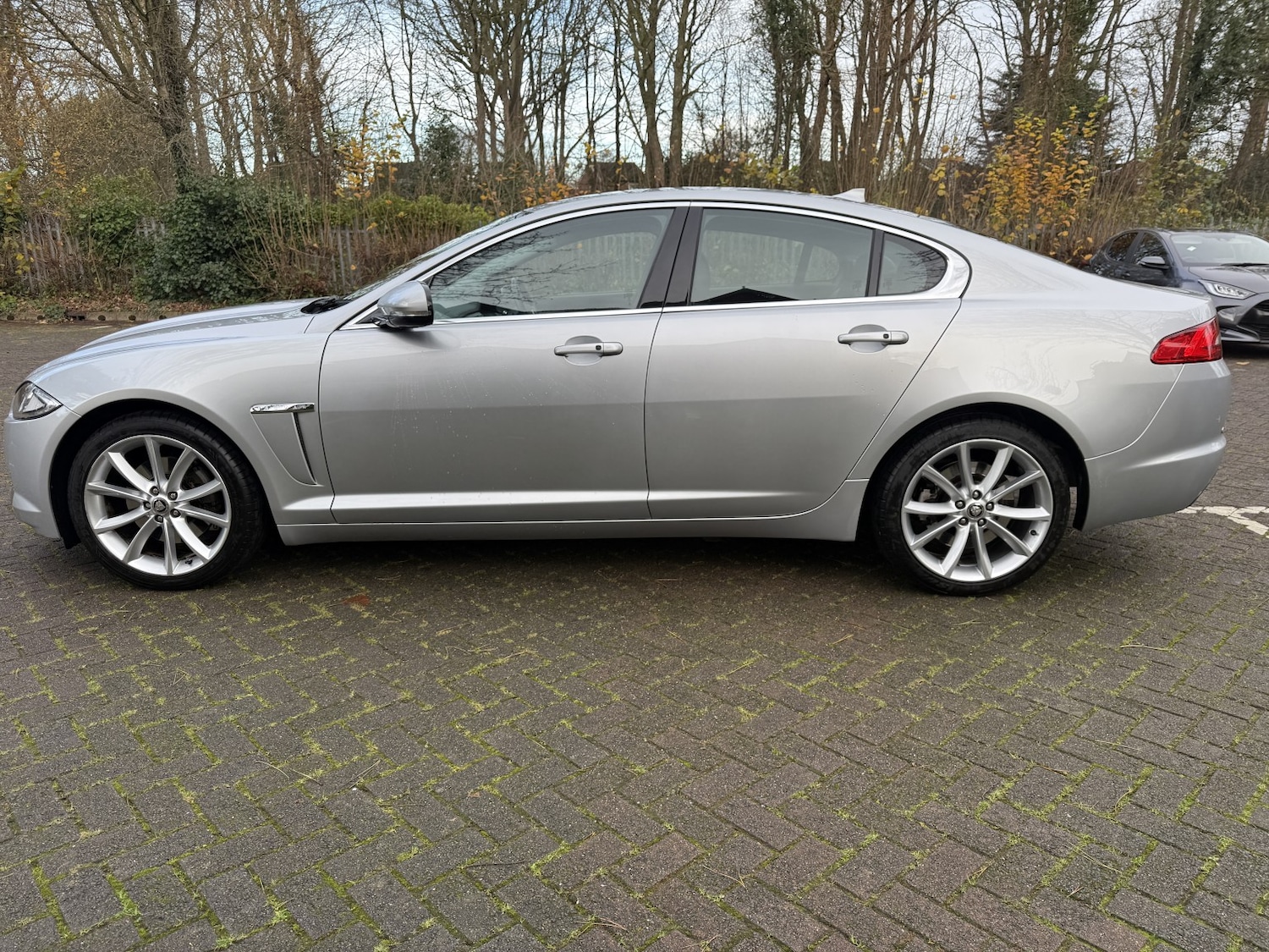 Used Jaguar XF 2013 for sale - 76884794: Photo 6