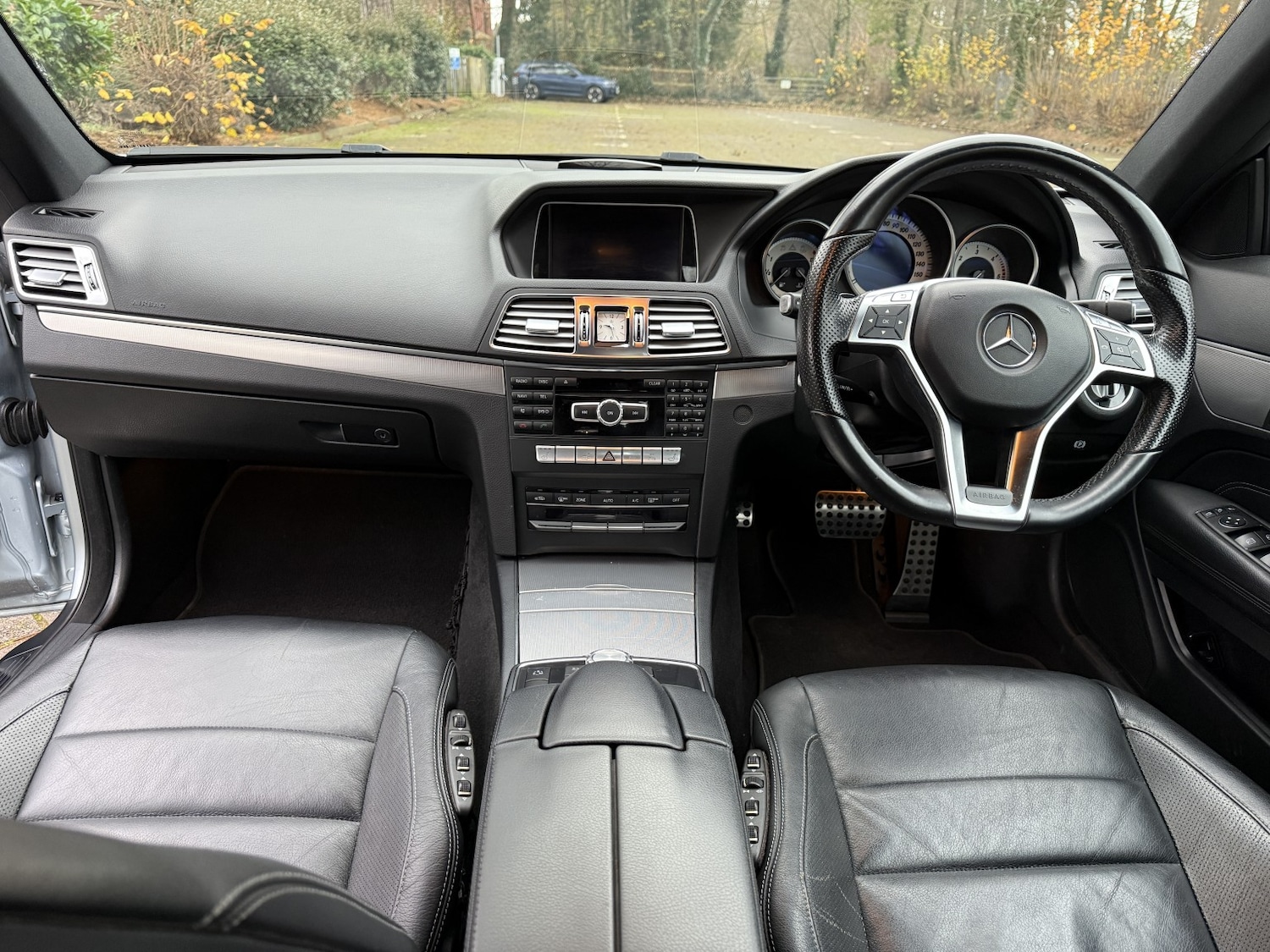 Used Mercedes-Benz E Class 2014 for sale - 77754984: Photo 20